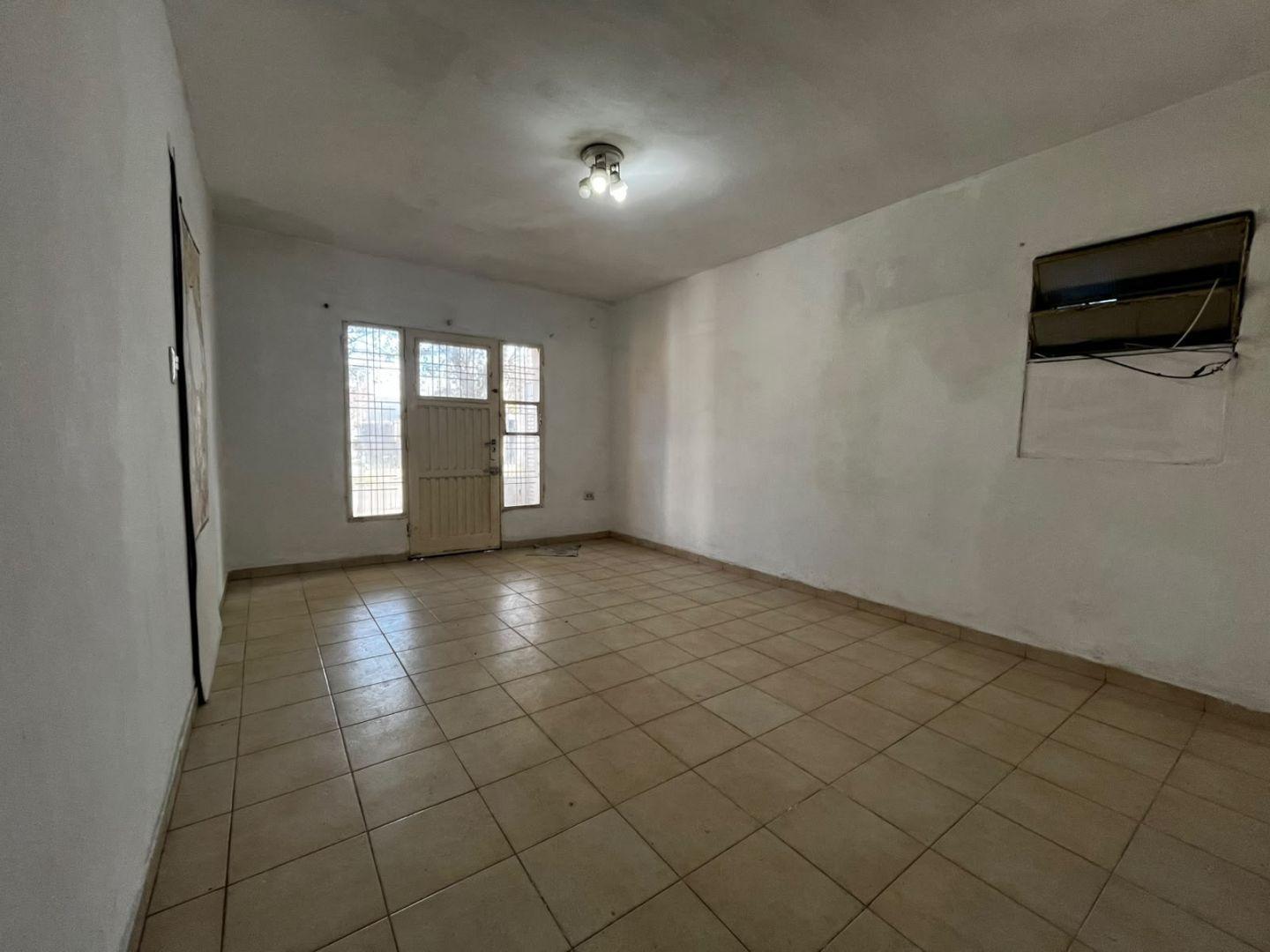 Foto de Casa 2 ambientes 2 dormitorios. | Mosconi al 300, imagen 1