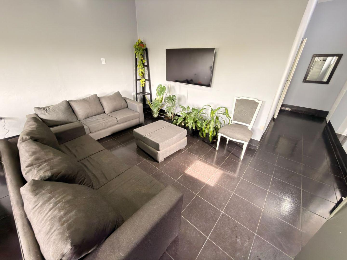 Foto de Casa 9 ambientes 7 dormitorios. | SAN PEDRITO al 2900, imagen 1