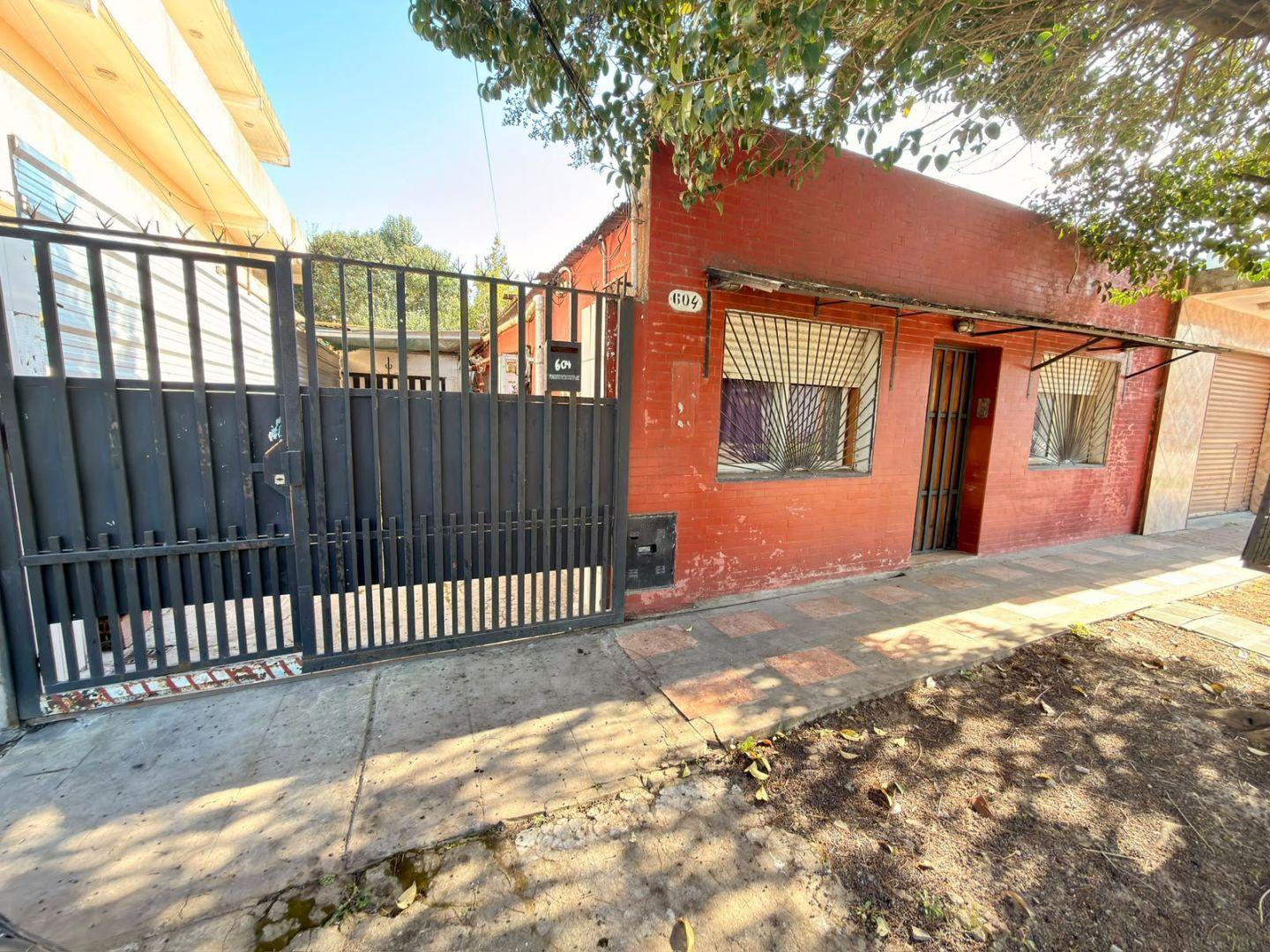 Foto de Casa 10 ambientes 5 dormitorio. | CALLE 102 al 600, imagen 2