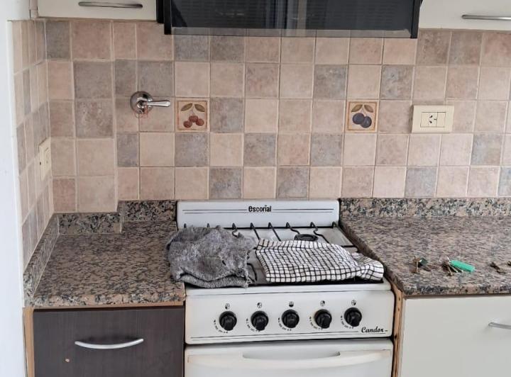 DEPARTAMENTO EN VENTA 3 AMB CENTRO DE RAMOS MEJÍA CON BALCON AL FRENTE