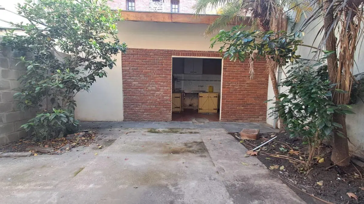 Casa de 3 amb y 1/2 en Alquiler en Villa Bosch con cochera, patio y quincho 5