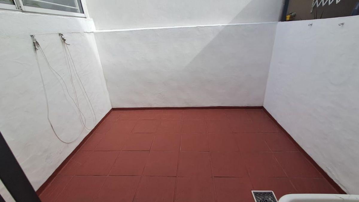 Foto de TRIPLEX EN ALQUILER 4 AMB CON COCHERA Y PATIO RAMOS MEJÍA, imagen 1