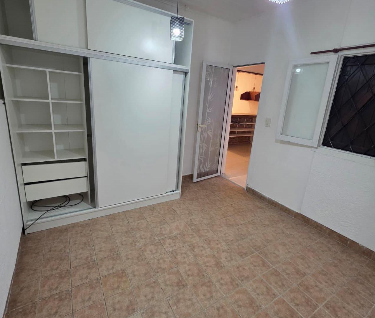 Foto de ALQUILER CHALET 5 AMBIENTES, BARRIO PARQUE LURO, RECICLADO, EN, imagen 4