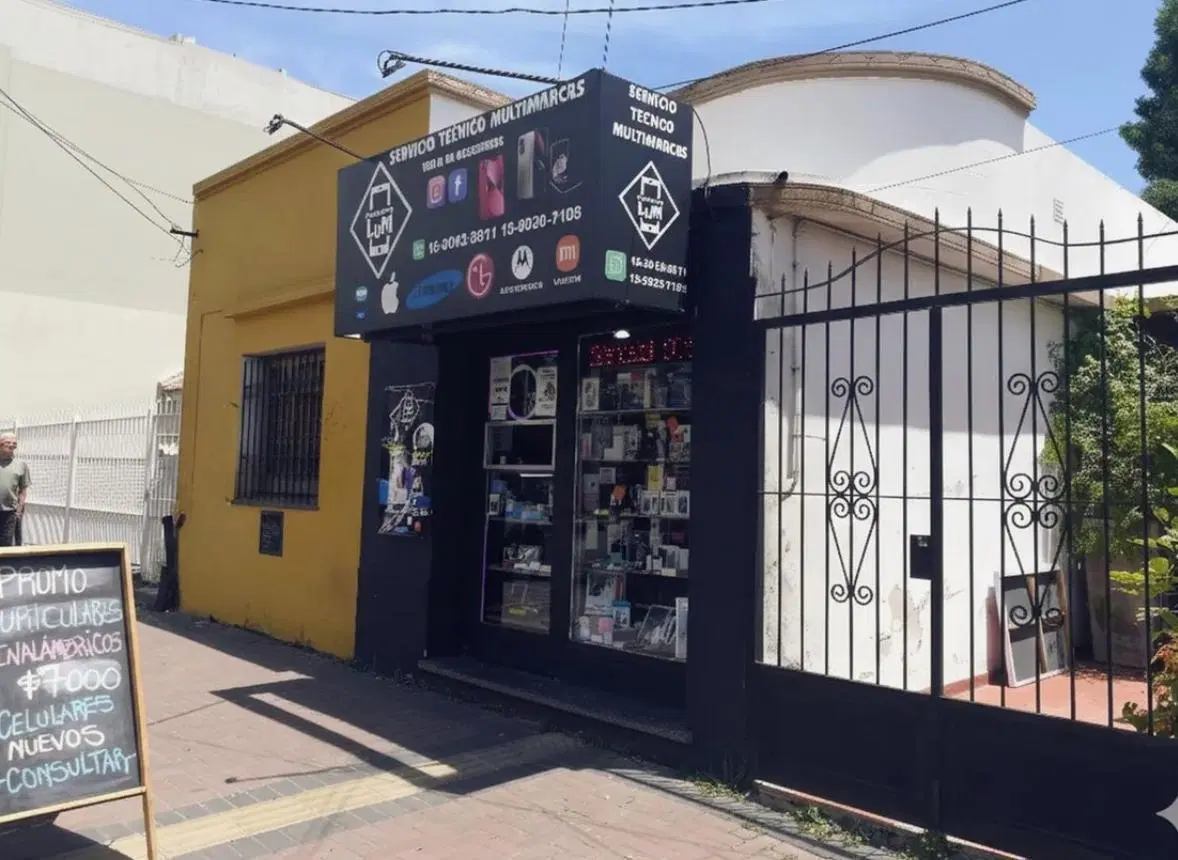 VENTA CASA 3 AMBIENTES CON LOCAL BERAZATEGUI 5