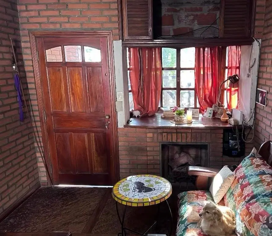 Casa en Venta de 3 Dorm. con Quincho Cerrado 4