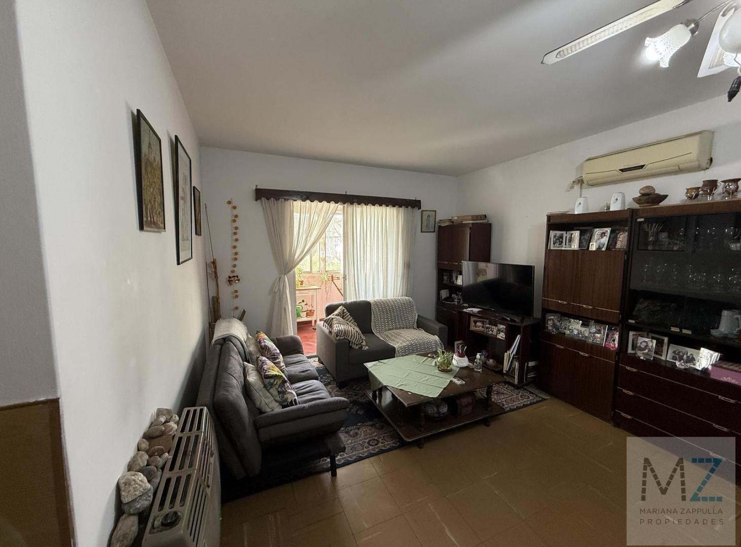 Foto de VENTA DEPARTAMENTO 3 AMBIENTES AL FRENTE | BALCÓN Y JARDÍN | APTO, imagen 2