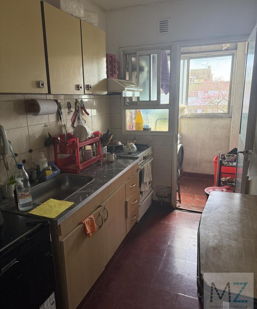 Foto de VENTA DEPARTAMENTO 3 AMBIENTES AL FRENTE | BALCÓN Y JARDÍN | APTO, imagen 3