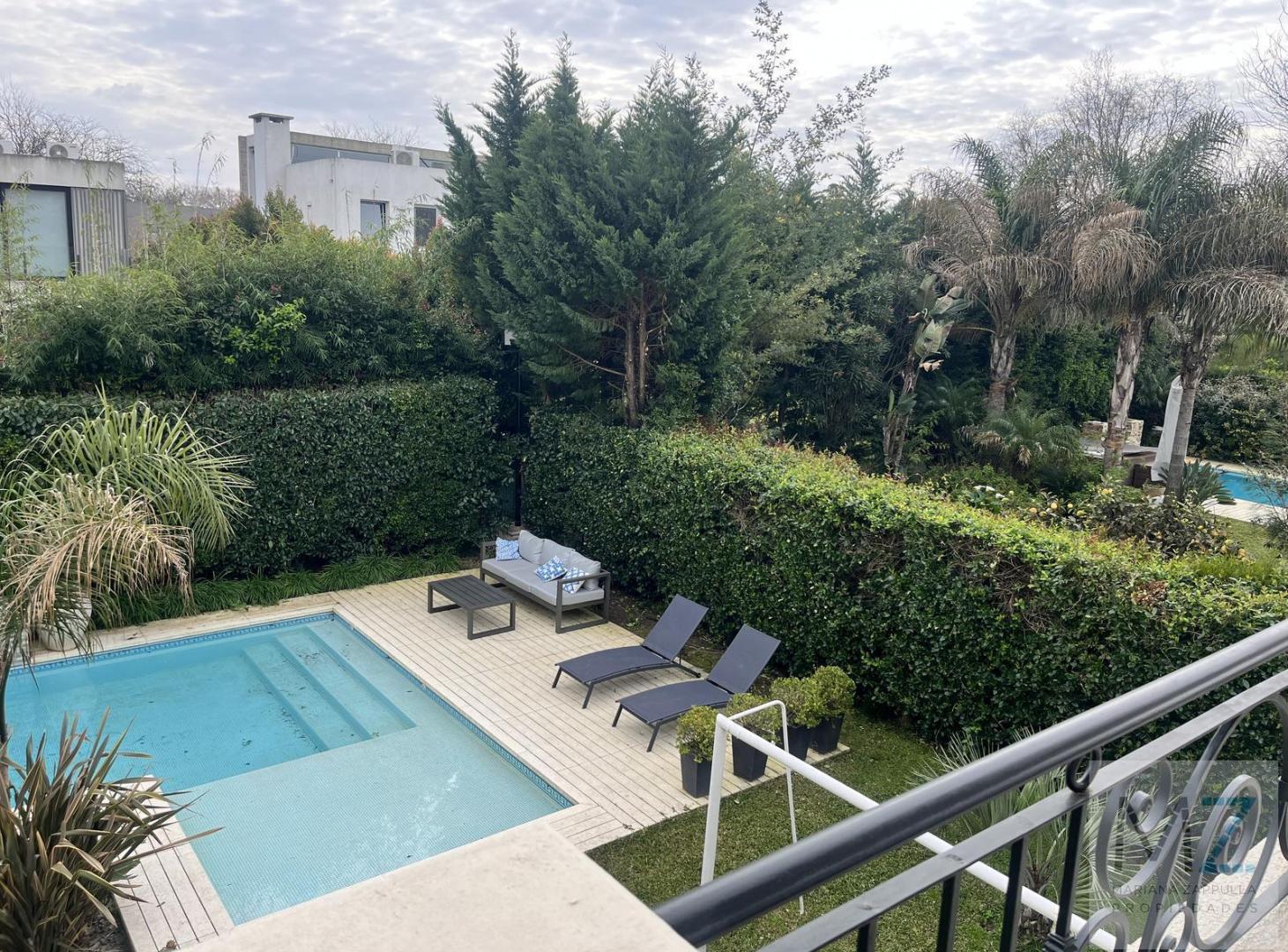 Foto de VENTA CASA 5 AMBIENTES | LOTE DE 800m2 | PISCINA Y JACUZZI | QUINCHO, imagen 5