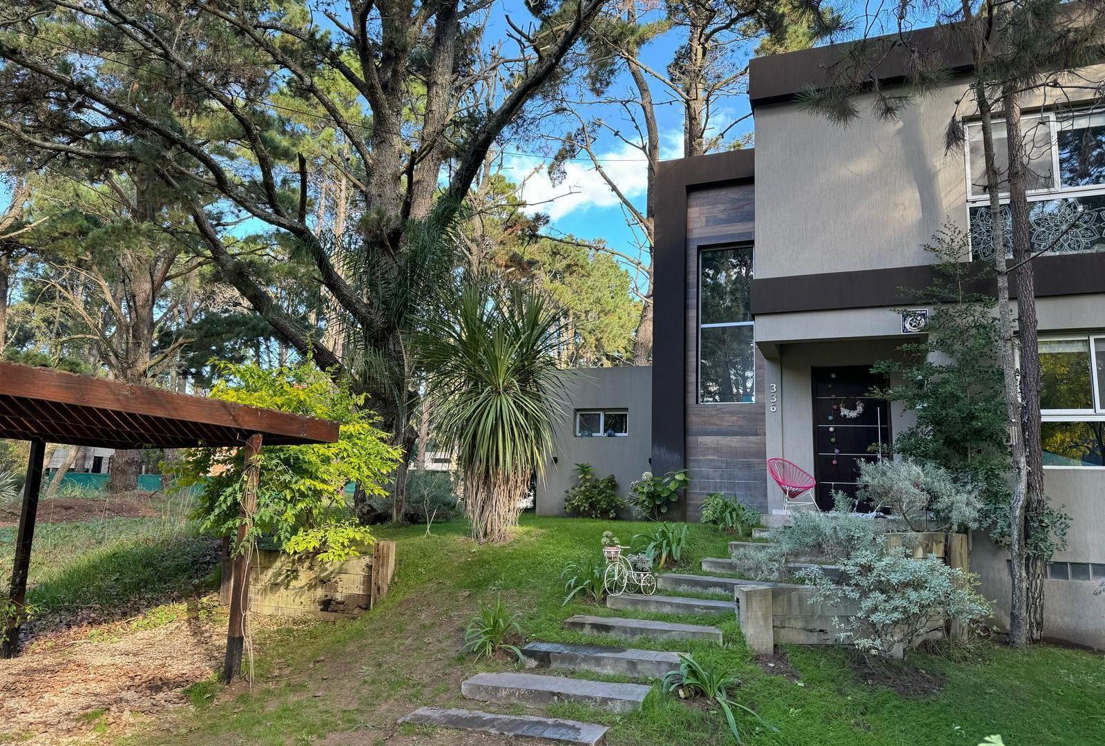 Hermosa Casa 4 ambientes en ALQUILER TEMPORAL - Costa del Este, La Reserva