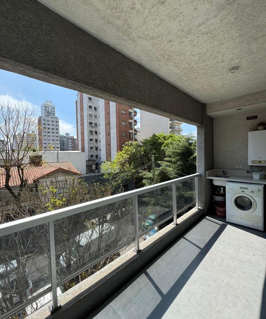 Foto de Hermoso Departamento 3 ambientes con cochera - Las Lomitas, imagen 5