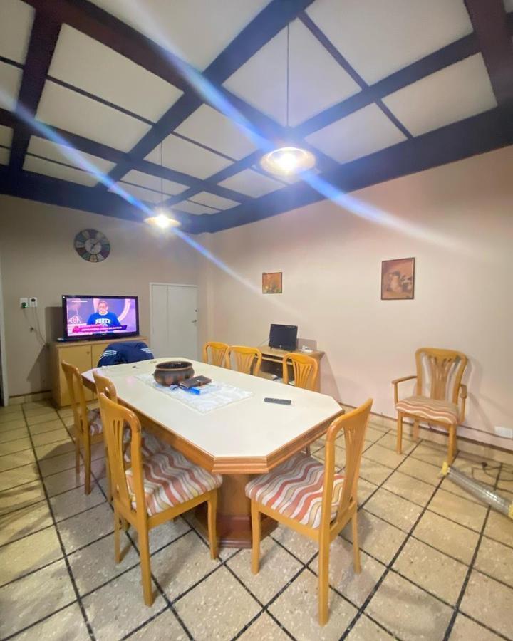 Foto de OPORTUNIDAD Casa 5 ambientes con cochera en VENTA Banfield, imagen 5