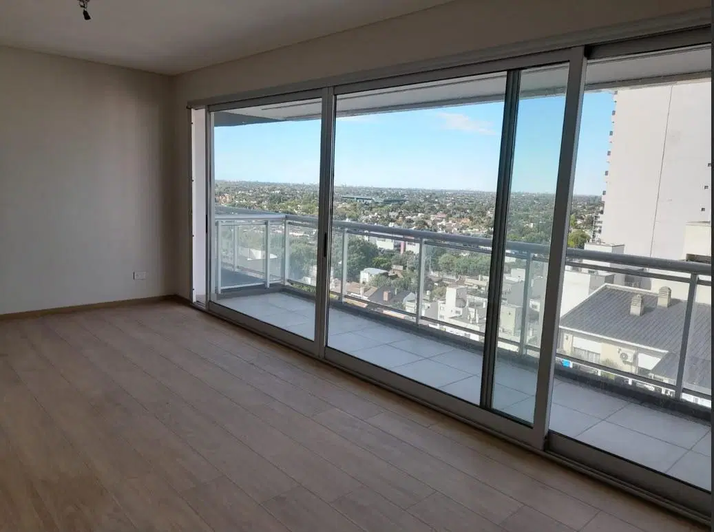 HERMOSO Departamento 3 ambientes con cochera- LOMAS DE ZAMORA 3