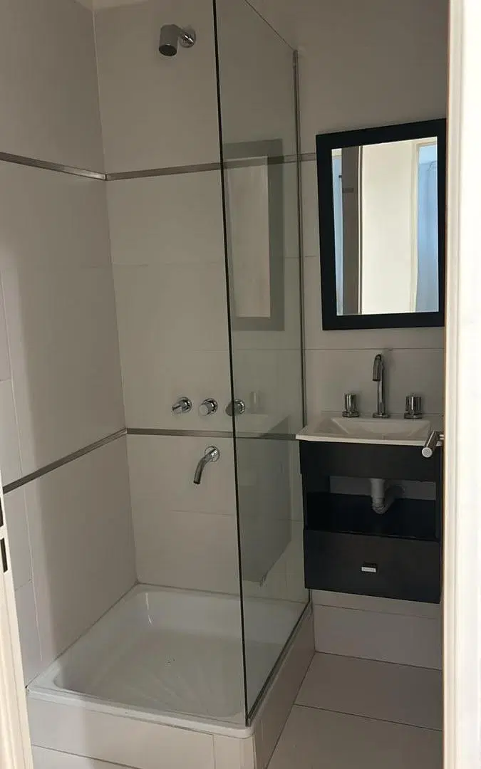 HERMOSO Departamento 3 ambientes con cochera- LOMAS DE ZAMORA 8
