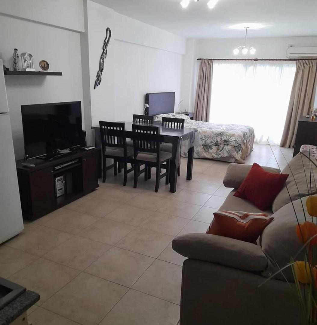 Foto de Departamento monoambiente en el corazón de Mar del Plata en ALQUILER, imagen 1