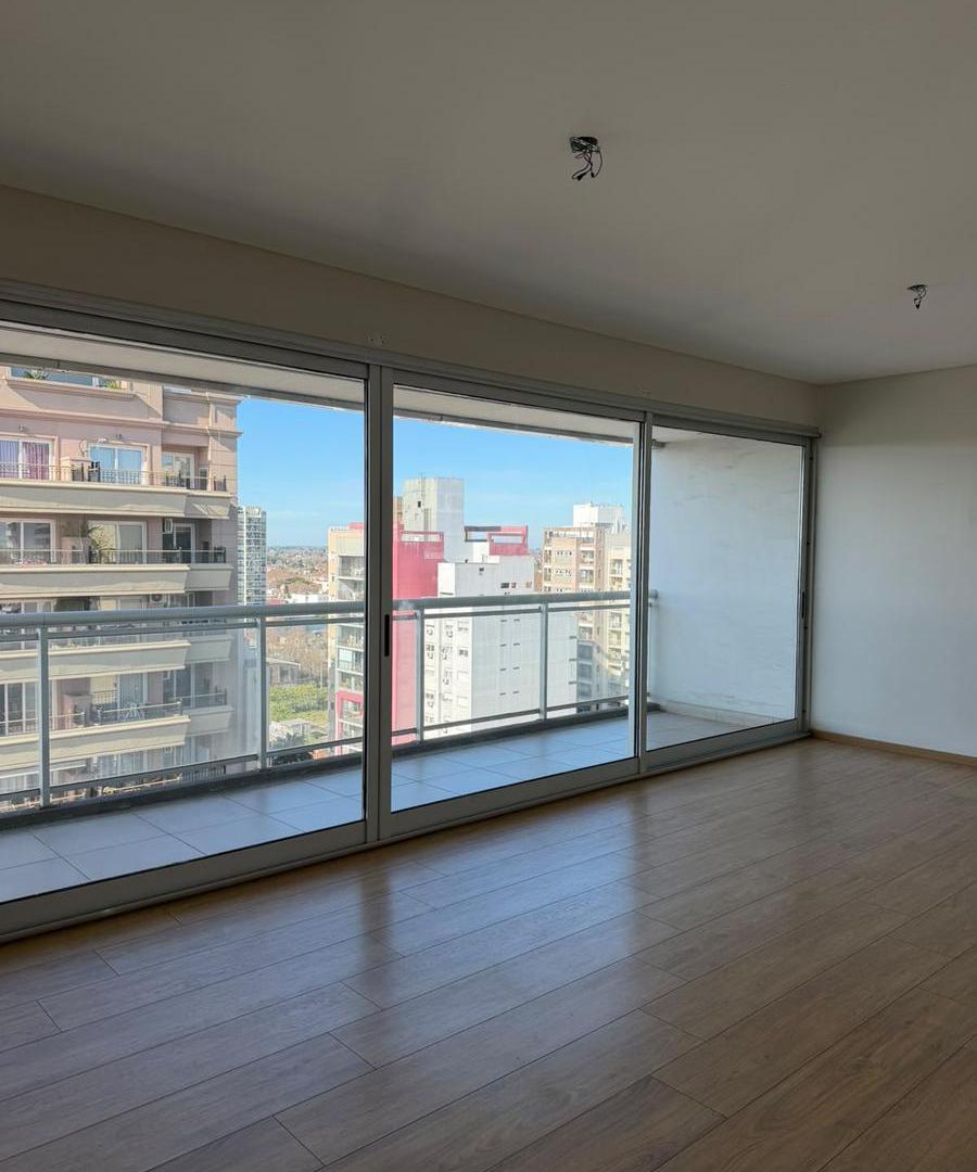 Foto de HERMOSO Departamento 3 ambientes con cochera- LOMAS DE ZAMORA, imagen 2