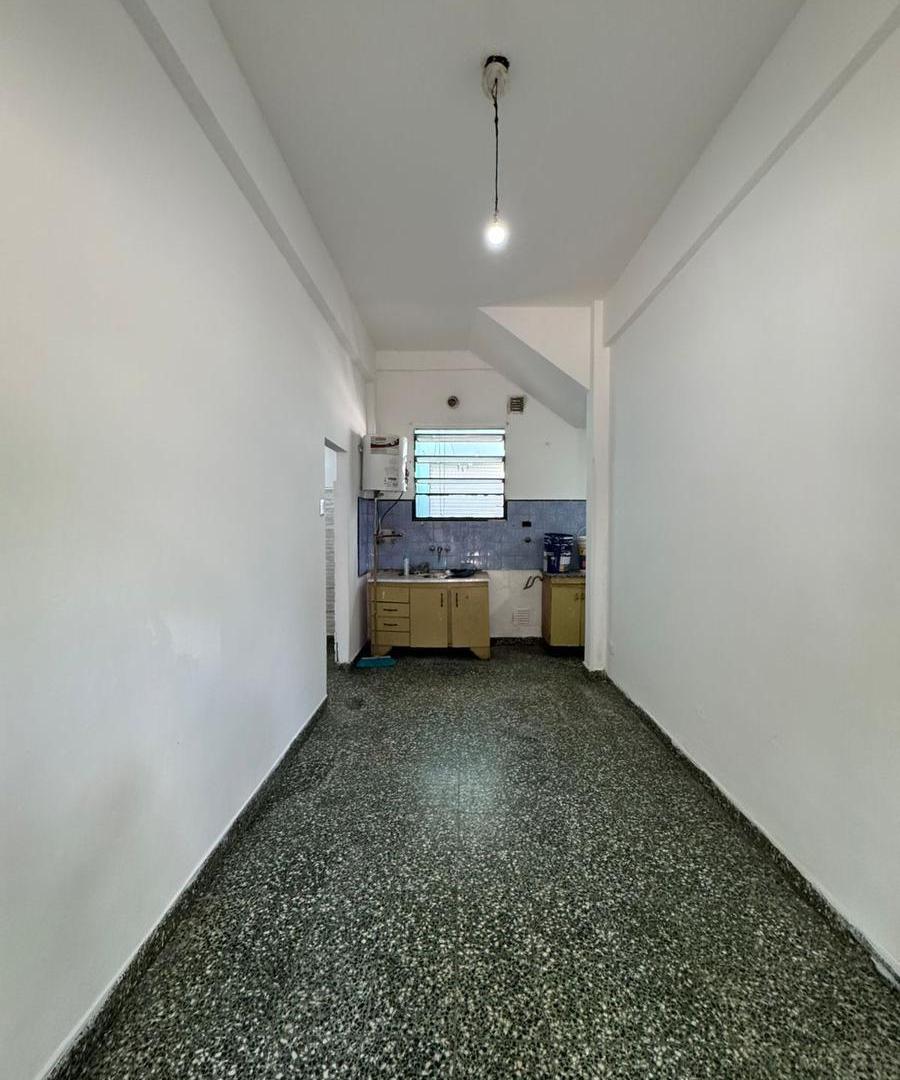 Foto de Oportunidad PH 2 ambientes ALQUILER - TEMPERLEY, imagen 1