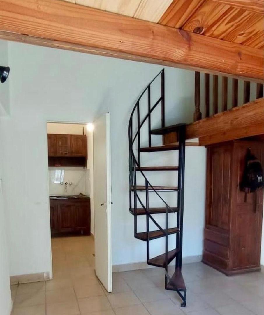 Foto de OPORTUNIDAD PH MONOAMBIENTE ALQUILER - LOMAS DE ZAMORA, imagen 1