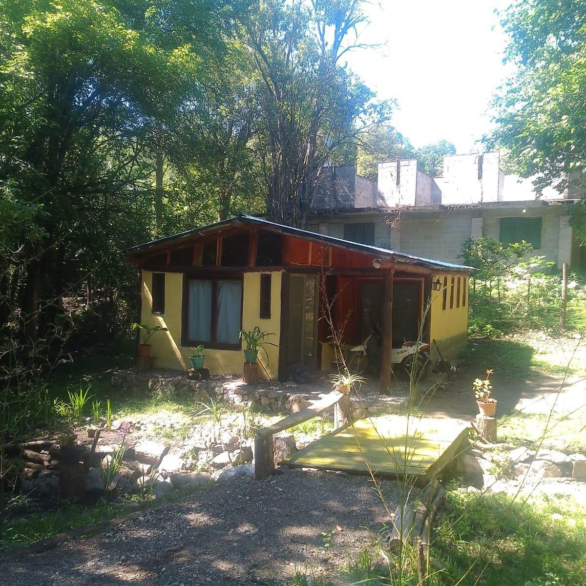Cabaña en Liquidacion en Villa Los Altos, Rio Ceballos 5