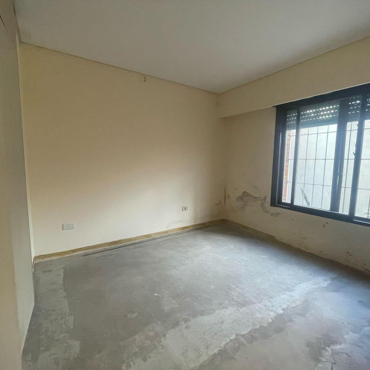 VENTA CASA CON PARQUE.EZPELETA