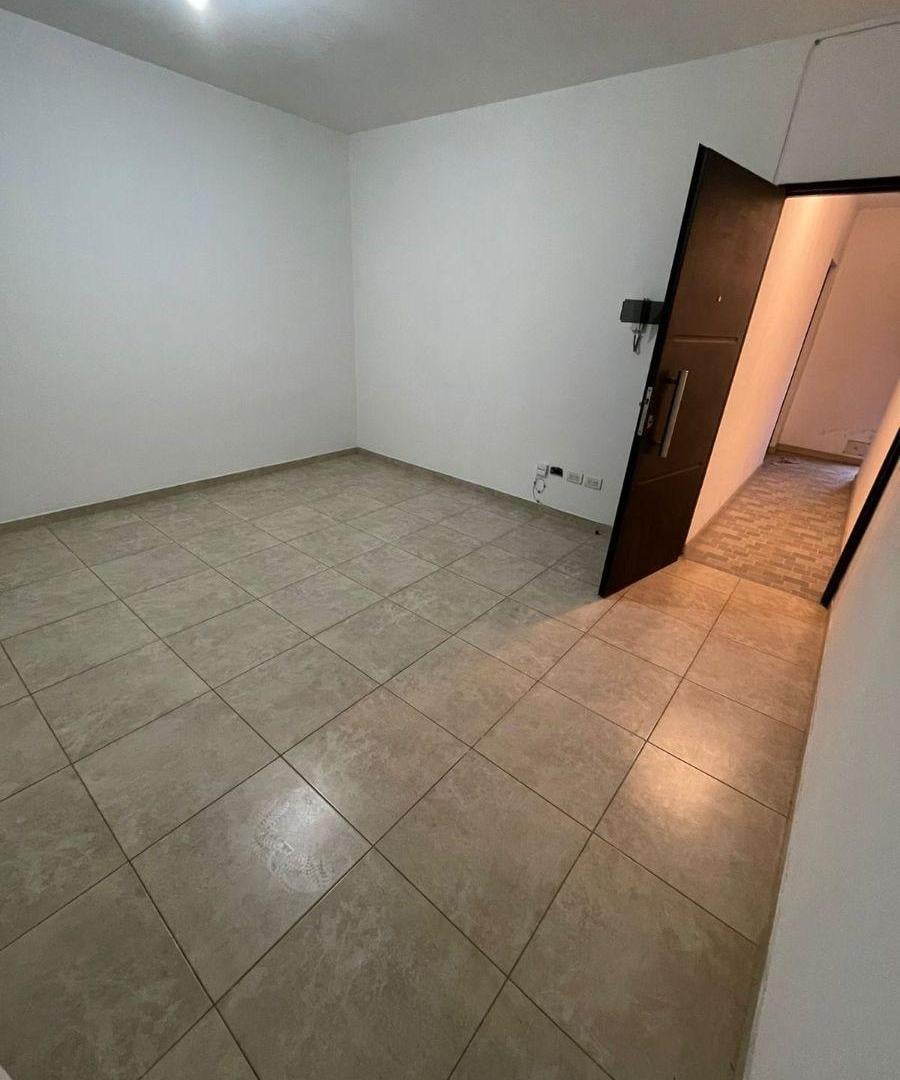 Foto de ALQUILER DEPARTAMENTO 2 AMBIENTES EN FLORENCIO VARELA, imagen 3