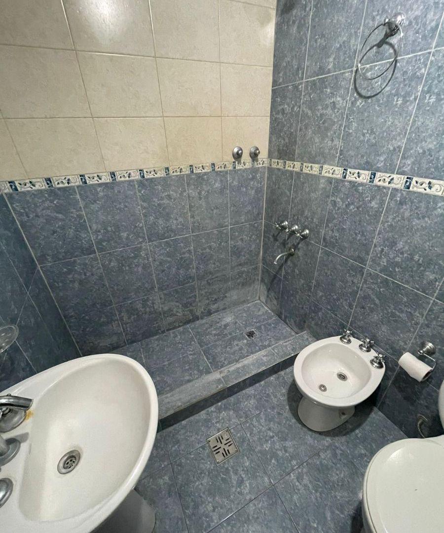 Foto de ALQUILER DEPARTAMENTO 2 AMBIENTES EN FLORENCIO VARELA, imagen 2