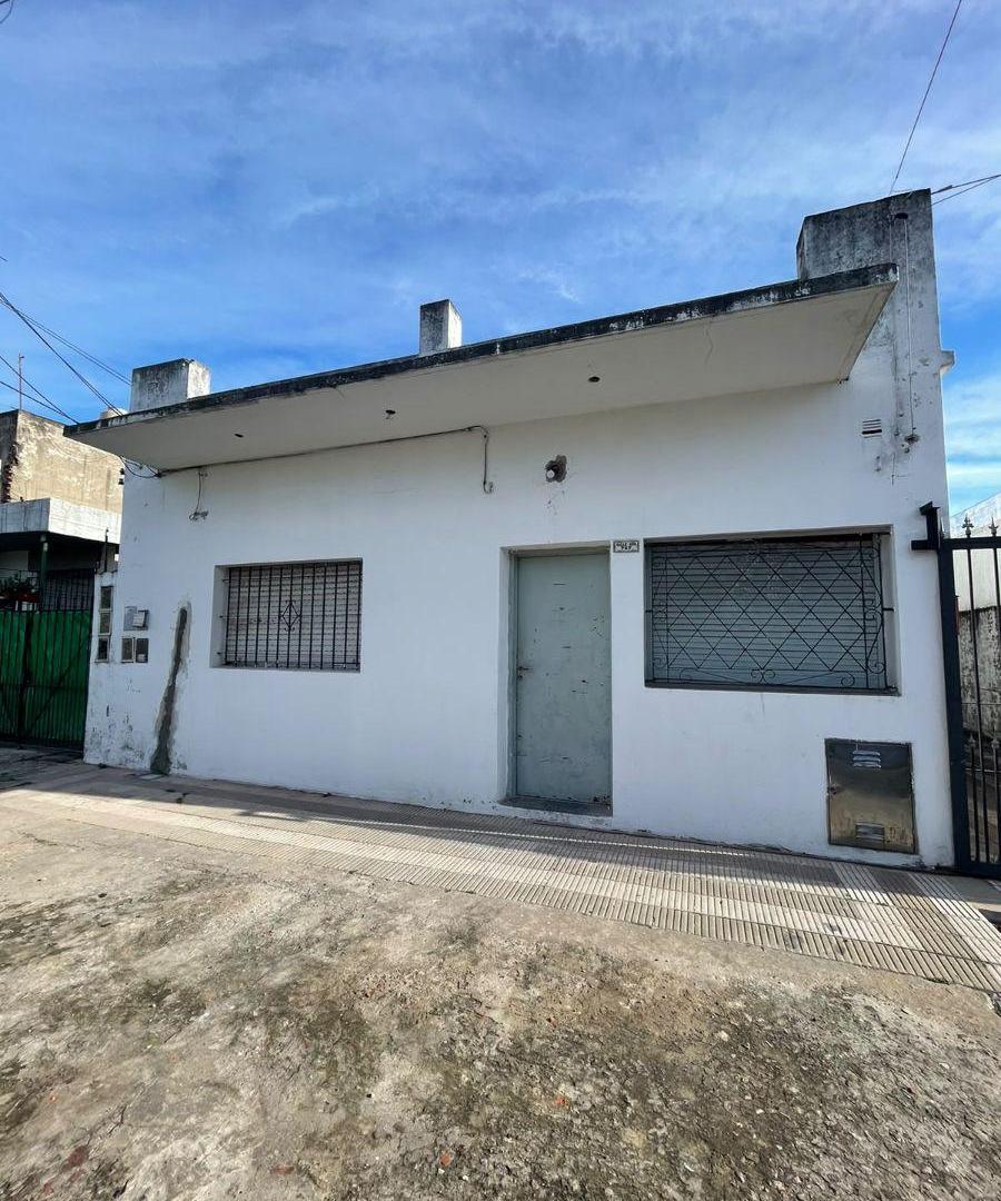Foto de ALQUILER DE CASA EN BERAZATEGUI, imagen 3