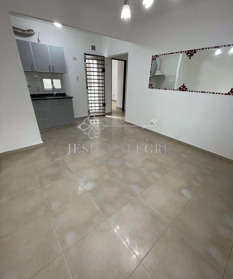 Foto de PH EN VENTA EN QUILMES, imagen 2