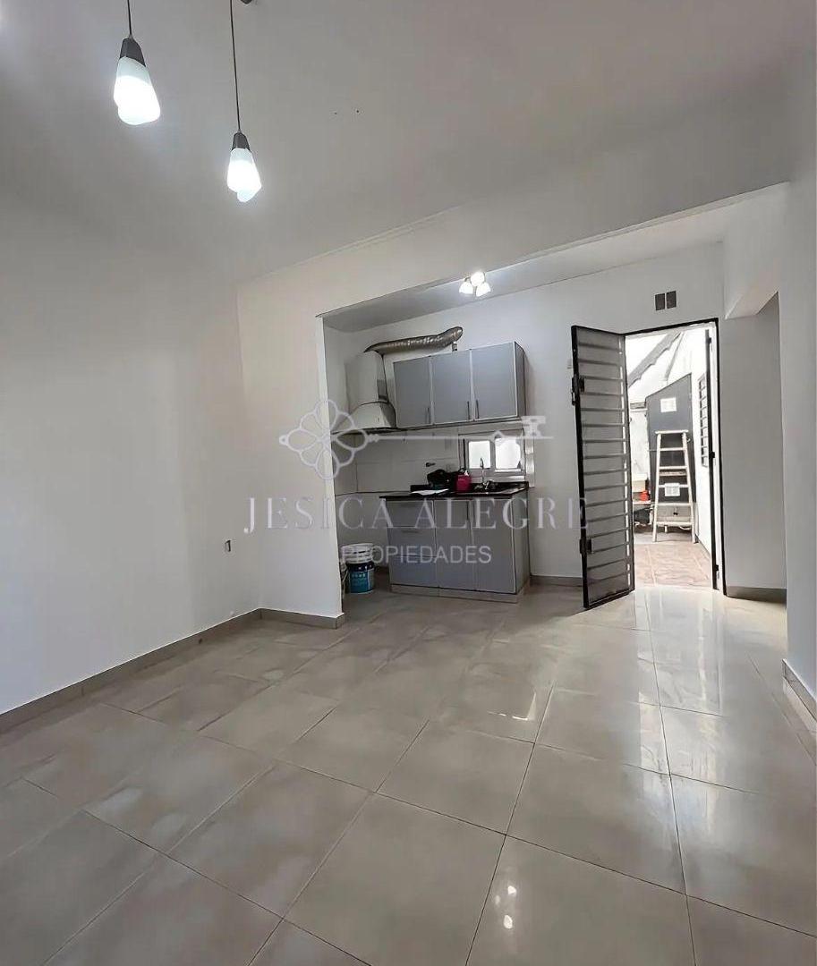 Foto de PH EN VENTA EN QUILMES, imagen 3