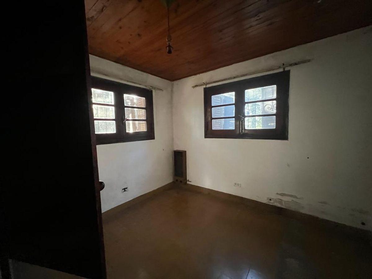 Foto de ALQ. CASONA ANTIGUA SALSIP. A REFACCIONAR CON 1800MTS DE TERRENO, imagen 2