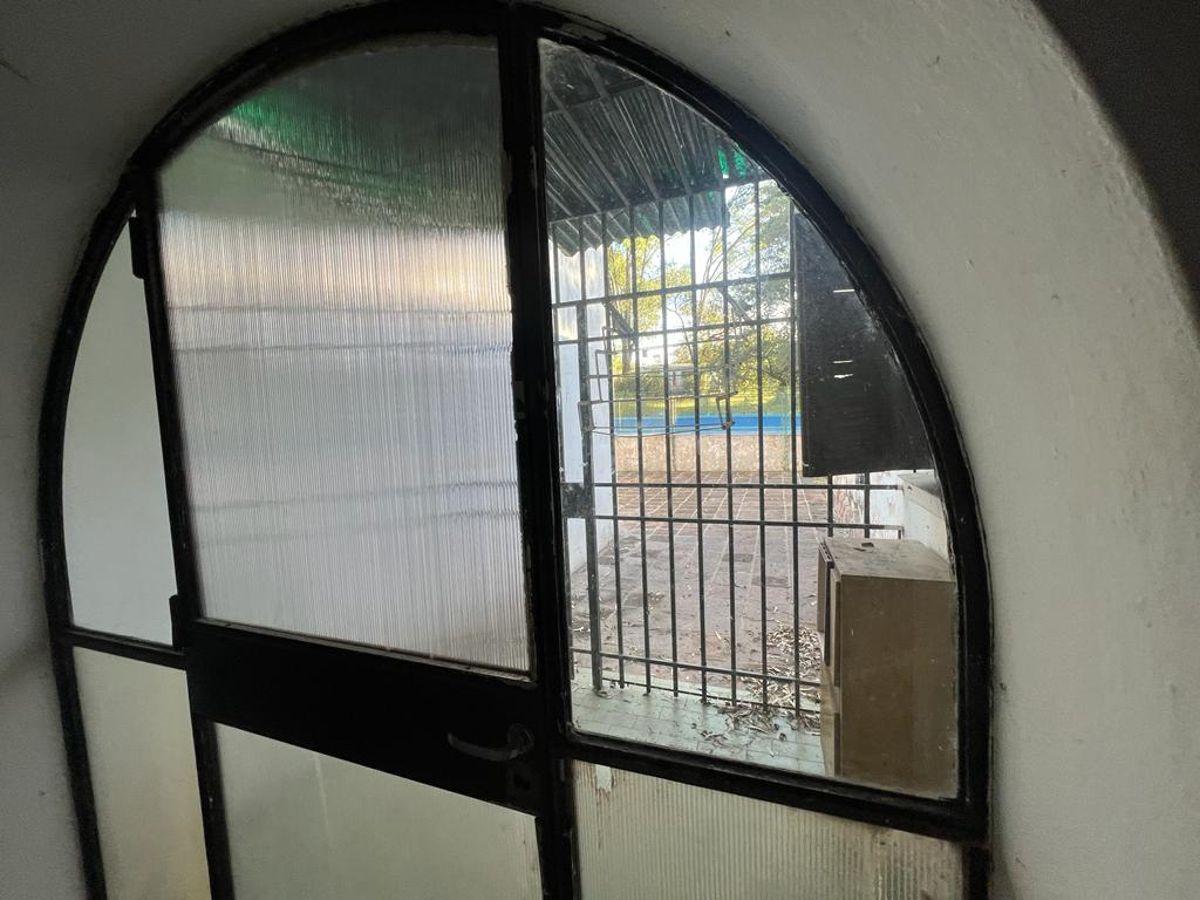 Foto de ALQ. CASONA ANTIGUA SALSIP. A REFACCIONAR CON 1800MTS DE TERRENO, imagen 3