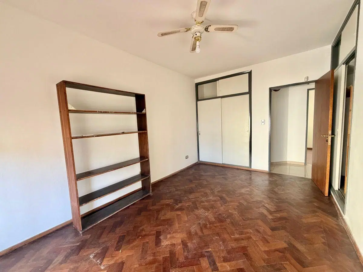 ALQUILO, SOBRE DEHEZA ZONA HOSPITALES, 4 DOR. PATIO, PISCINA, CONSULTORIO 5