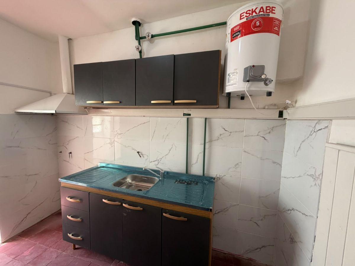 Foto de VENDO OPORTUNIDAD FACILIDADES, CRISOL SUD, INTERNO, UN DOR. CON PATIO, imagen 4