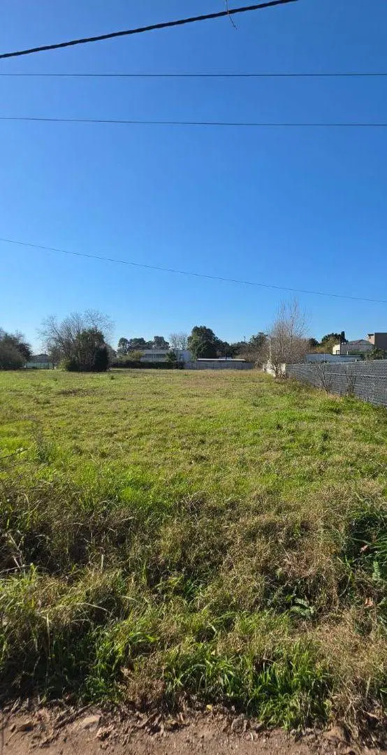 VENTA DE LOTE EN VILLA ELISA, 9 406 Y 407 3