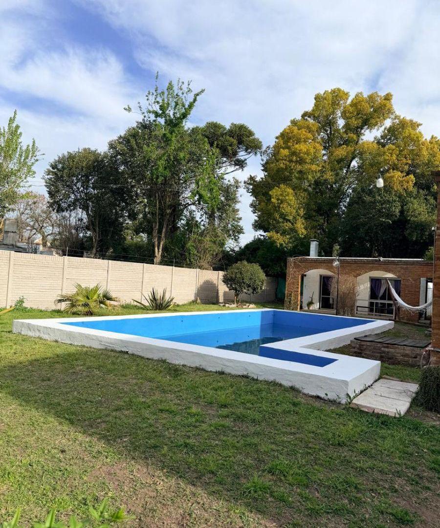 Foto de Casa sobre lote de 800 m² , 28 entre 452 y 453, City Bell, imagen 1