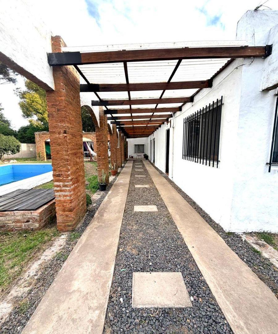 Foto de Casa sobre lote de 800 m² , 28 entre 452 y 453, City Bell, imagen 2