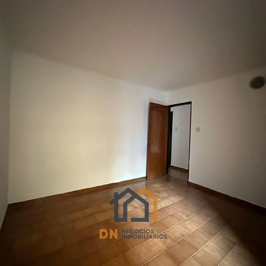 Departamento EN VENTA BARRIO CENTRO DOS DORMITORIOS GRAN TERRAZA 4
