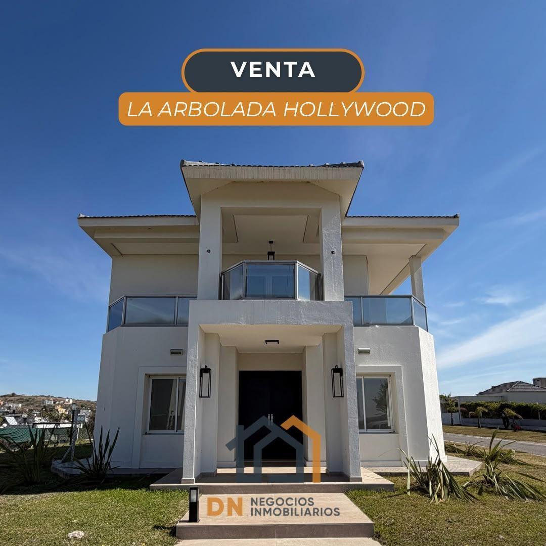 Foto de Casa EN VENTA COUNTRY LA ARBOLADA HOLLYWOOD, imagen 1