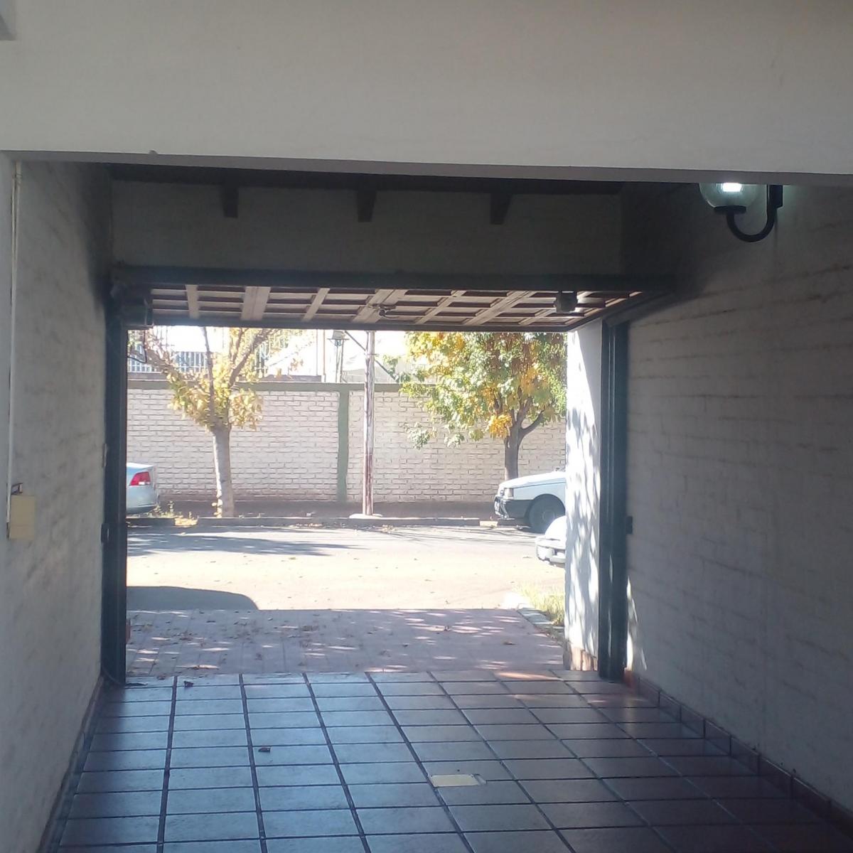 Vivienda 4 Dorm.. Excelente Estado 3