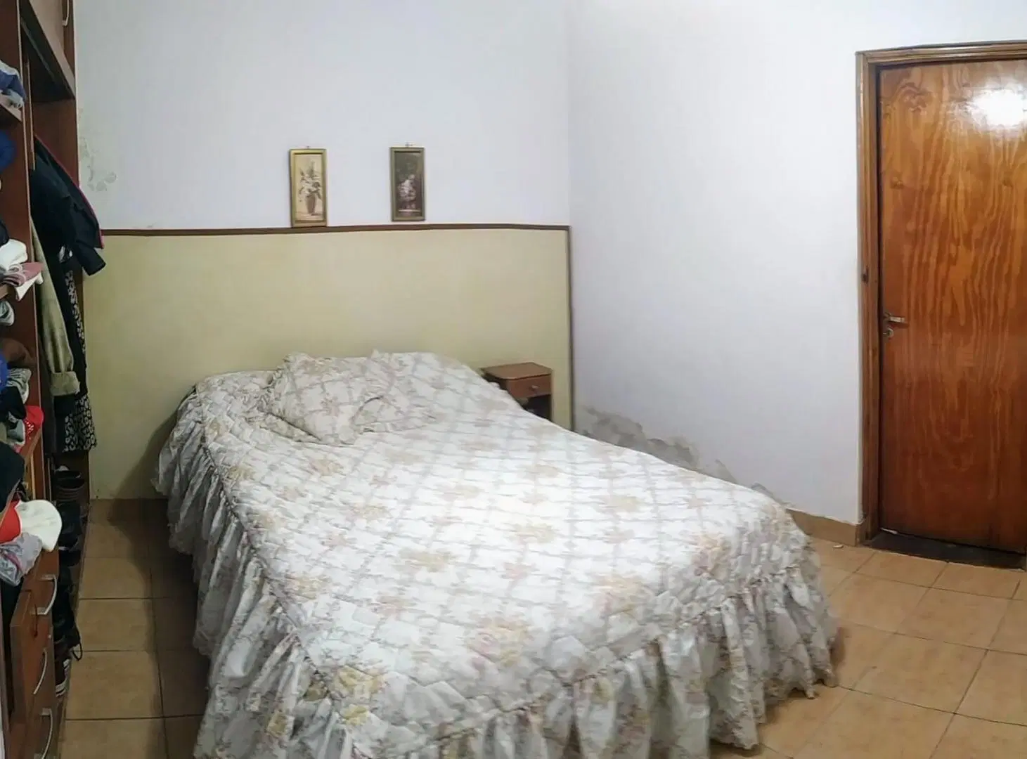 Casa 3 ambientes con cochera apta crédito en venta en Bosque Grande 5