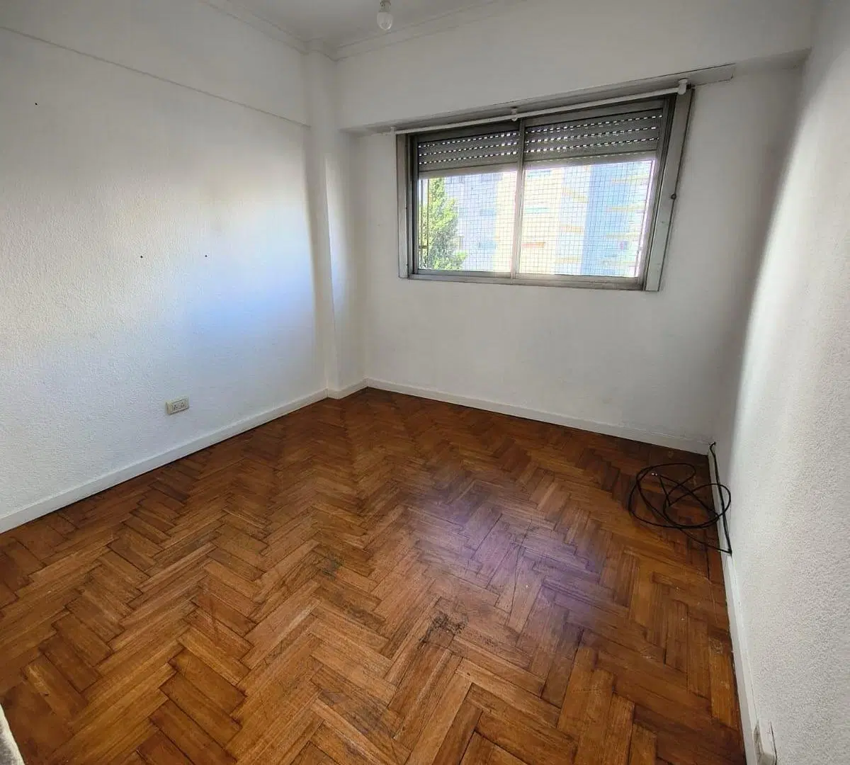 Departamento dos ambientes en alquiler por 24 meses en Macrocentro 4