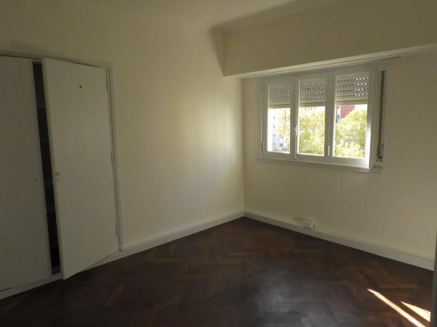 Departamento tres ambientes en alquiler por 24 meses 5