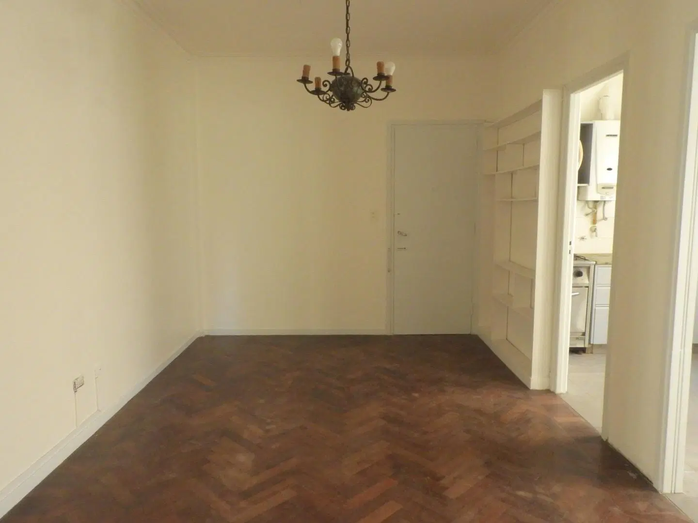 Departamento tres ambientes en alquiler por 24 meses 2