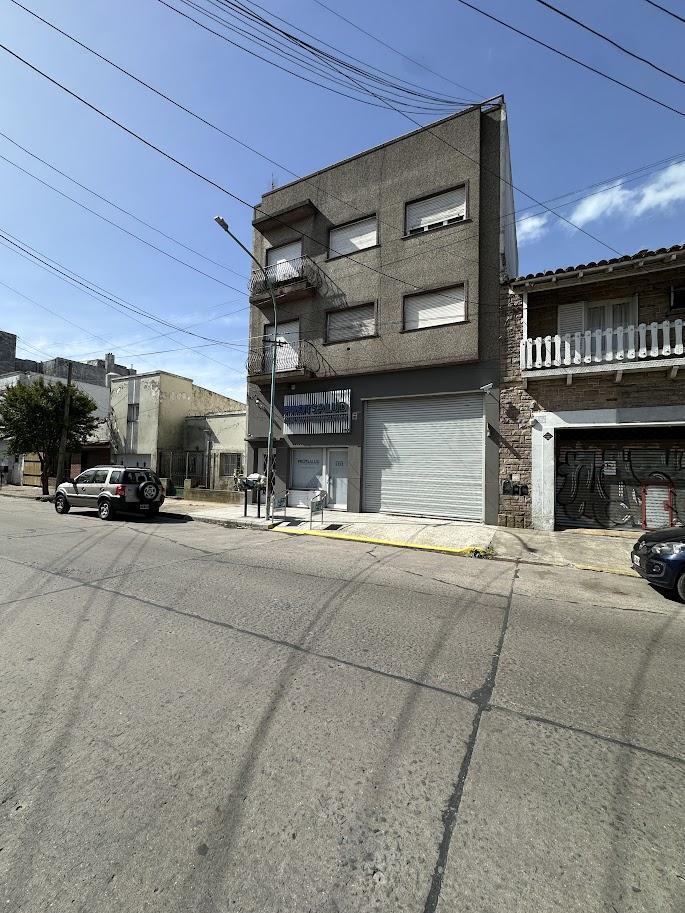 Foto de Local con deposito en venta en barrio San Juan, imagen 3