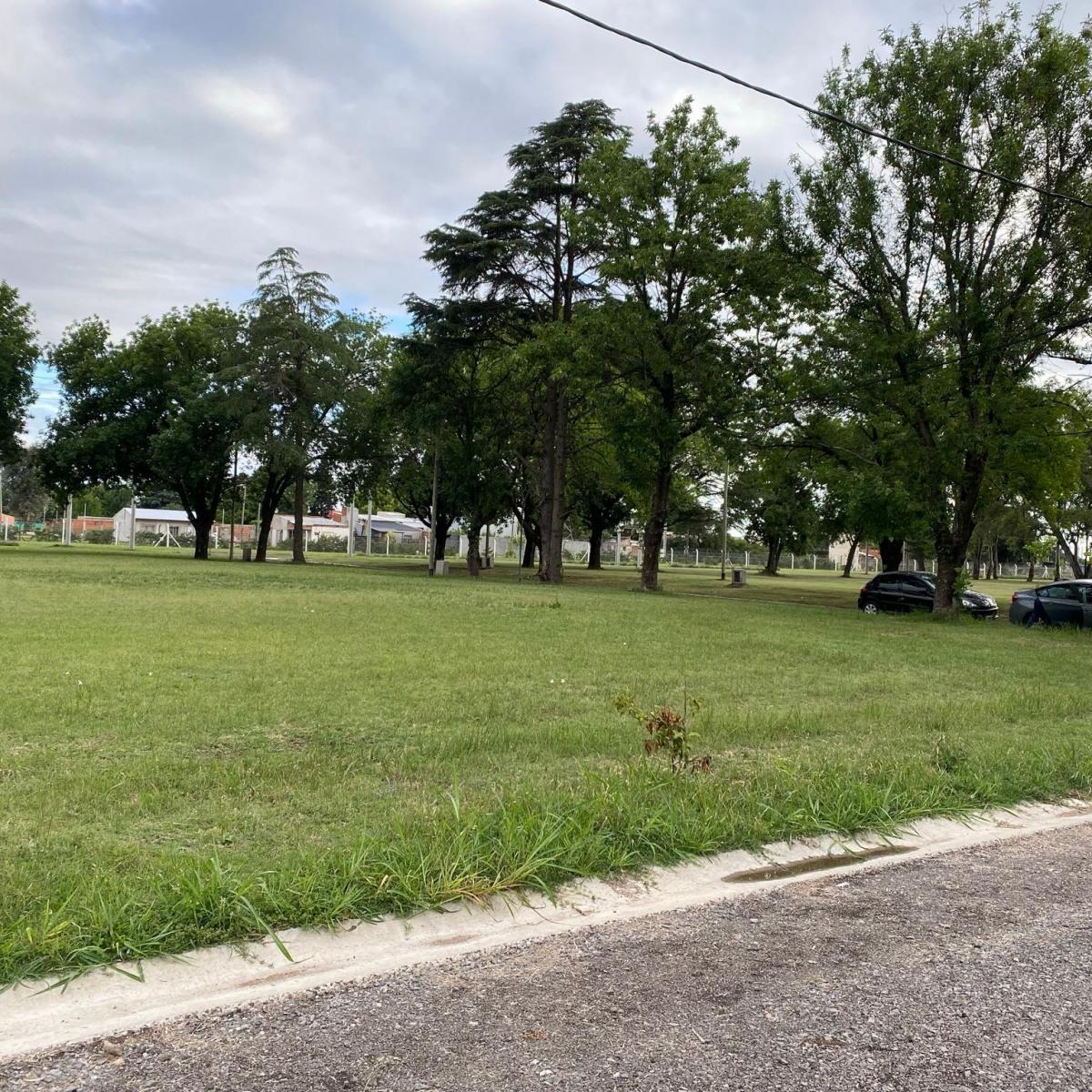 Vendo Lote en Barrio Privado La Foresta 3