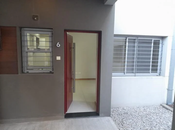 Departamento con cochera 1