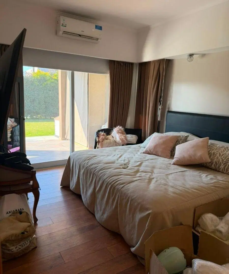 Casa en Los Troncos, completamente amueblada, 6 ambientes 3