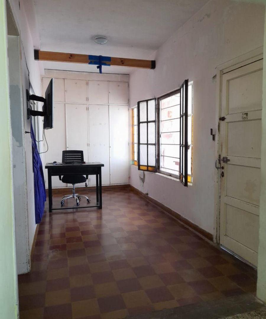 Foto de Casa con 2 habitaciones y pileta en venta en Berazategui, imagen 4