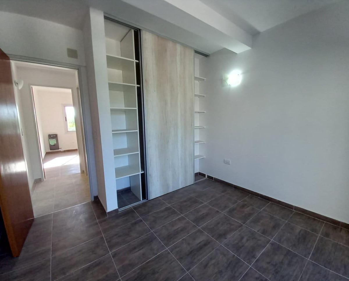 Departamento de Dos Ambientes en Hermoso Complejo a Estrenar 5