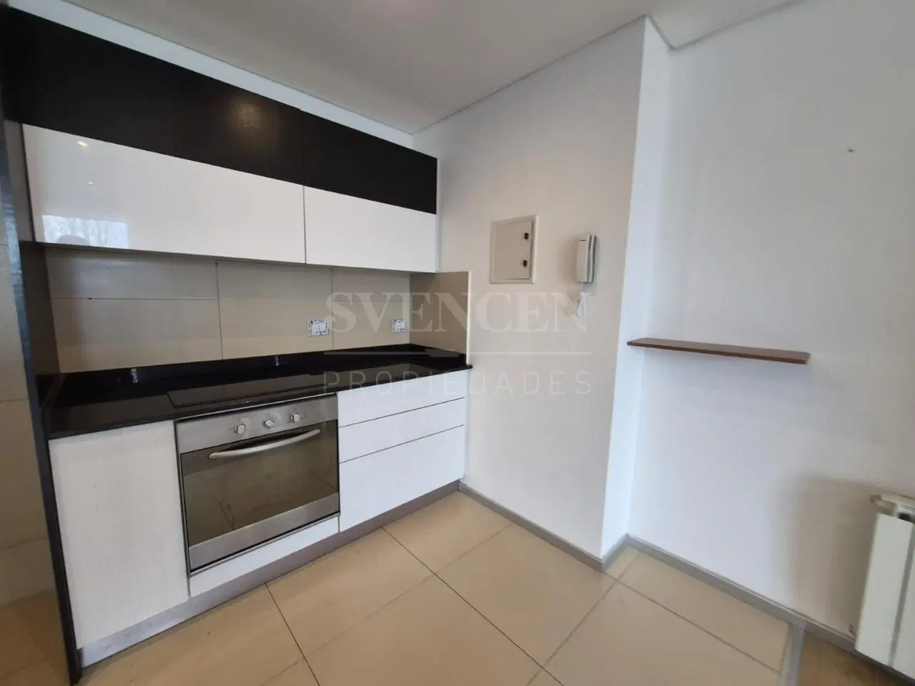 Departamento 2 ambientes en alquiler en Sensum 8