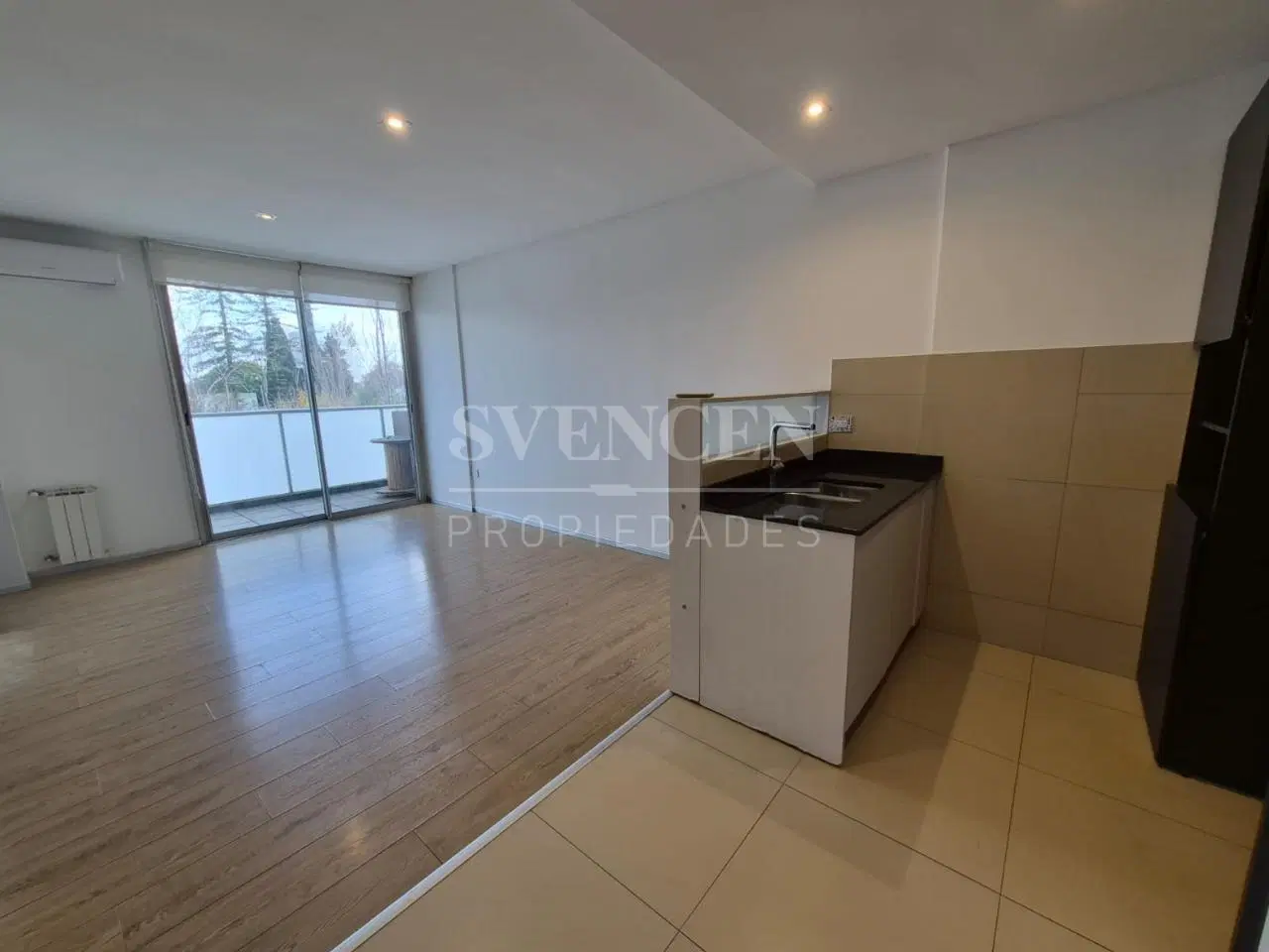 Departamento 2 ambientes en alquiler en Sensum 5
